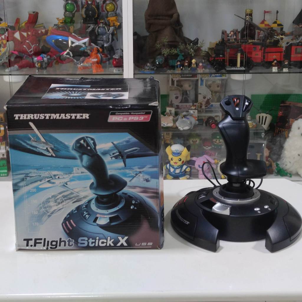Thrustmaster T-Flight Stick X for PC PS3 เทสบน win 11 แล้ว ใช้งานได้ปกติ กล่องไม่สวย ตัวจอยยังสภาพดี