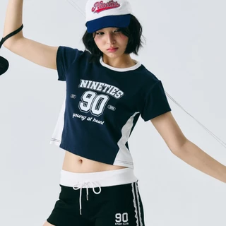 Nineties Design : Sport Club เสื้อยืดแขนสั้น ทรงสลิม รุ่น Varesa