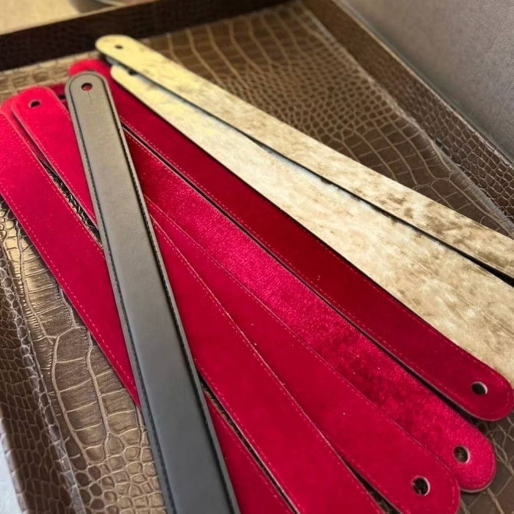 สายหิ้ว / หูหิ้ว ลำโพง Kilburn สีแดง, ทอง พรีเมียม