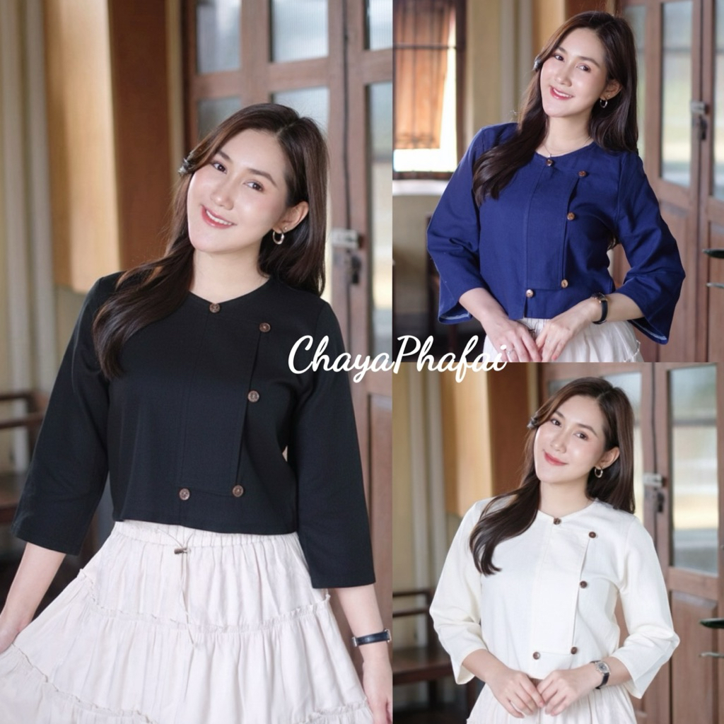 เสื้อคอกลมป้ายข้างแขนสามส่วน