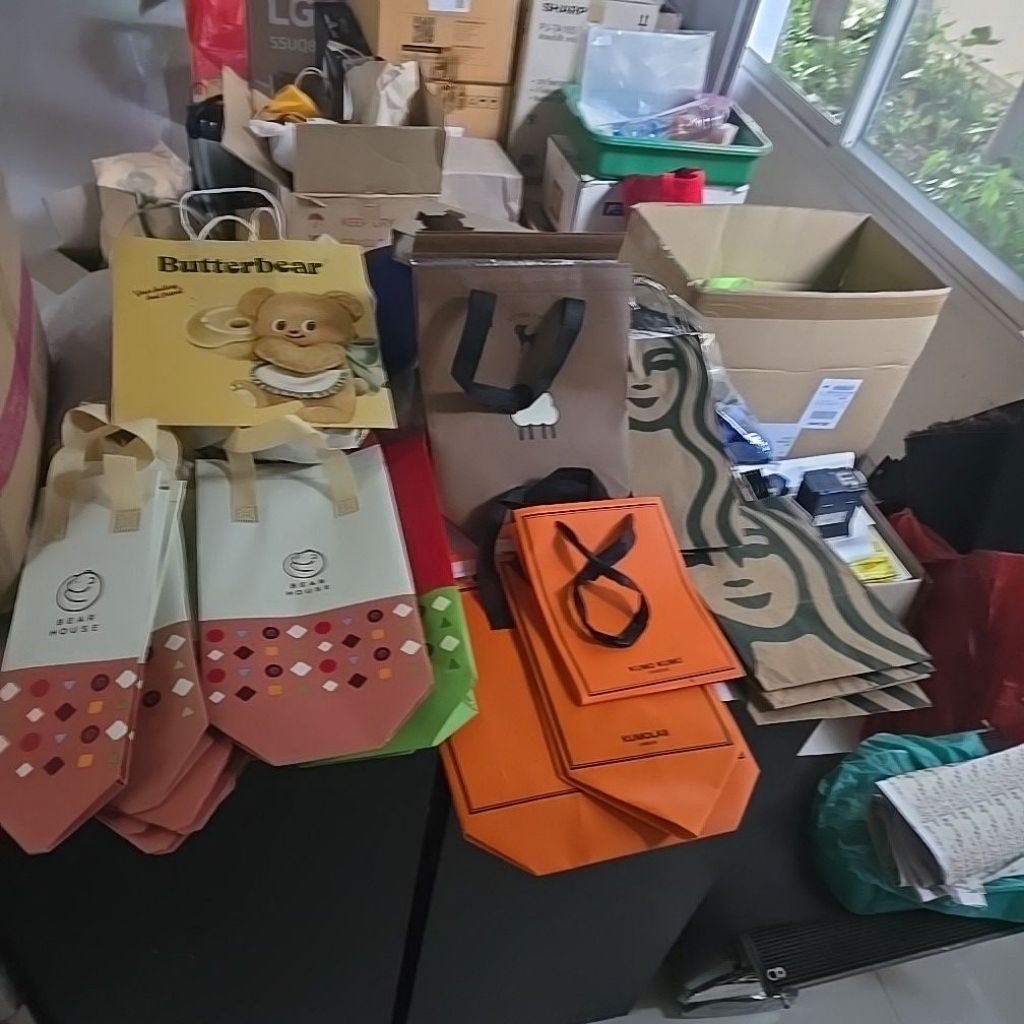 ถุงสะสม​ ถุง butter​bear.1ใบ​+35ใบ+ ถุง bearhouse 20​p​ kumo lab​ 3p ​ถุงAfter You 1 pถุงstarbuck4p 