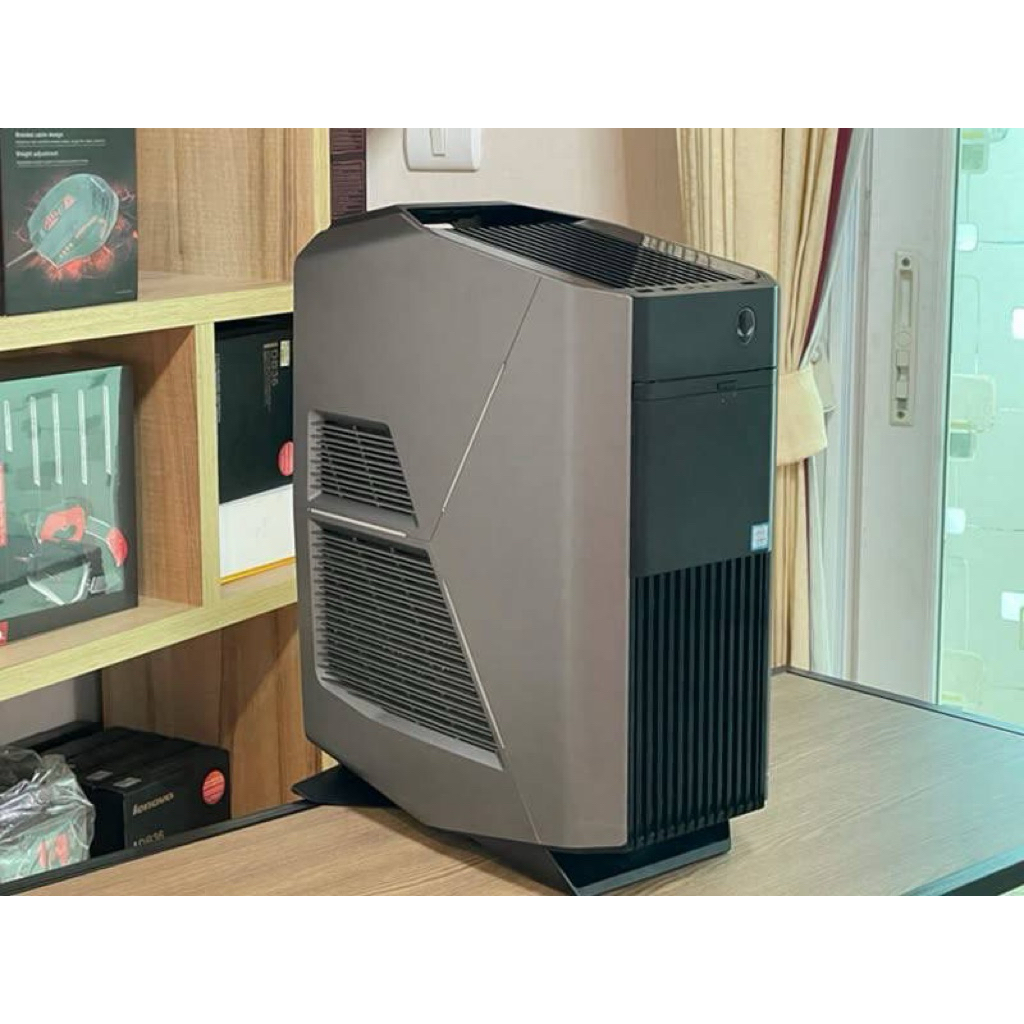 Dell Alienware Aurora R8 i9-9900K SSD M2 1TB+HD1TB RAM32GB Nvidia RTX 2080Ti(11GB DDR6) สำหรับงานเกม