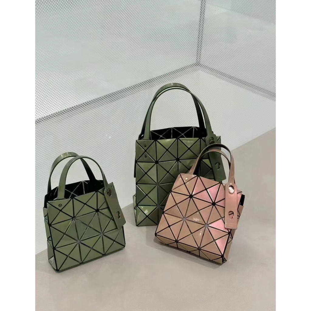 NEW 100% เคาน์เตอร์ของแท้ BaoBao CARAT ของแท้จาก Shop baobao issey Miyake