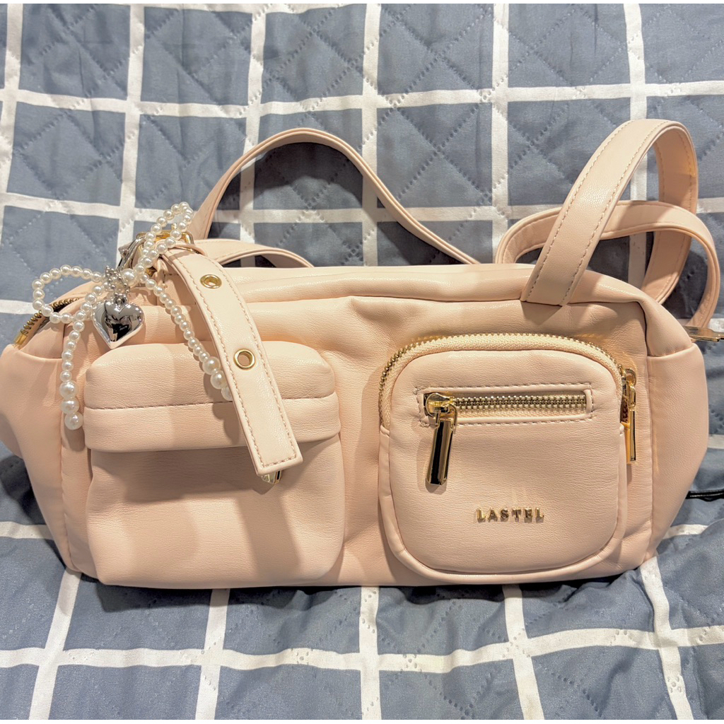 กระเป๋าสะพาย LASTEL สีชมพู
