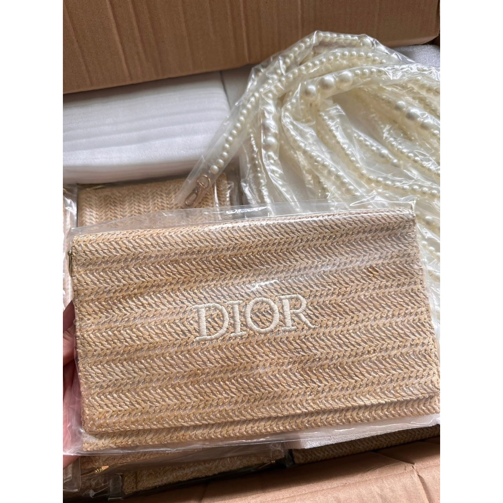 กระเป๋าสาน สายมุข Dior มาพร้อมกล่อง งานแท้ 💯