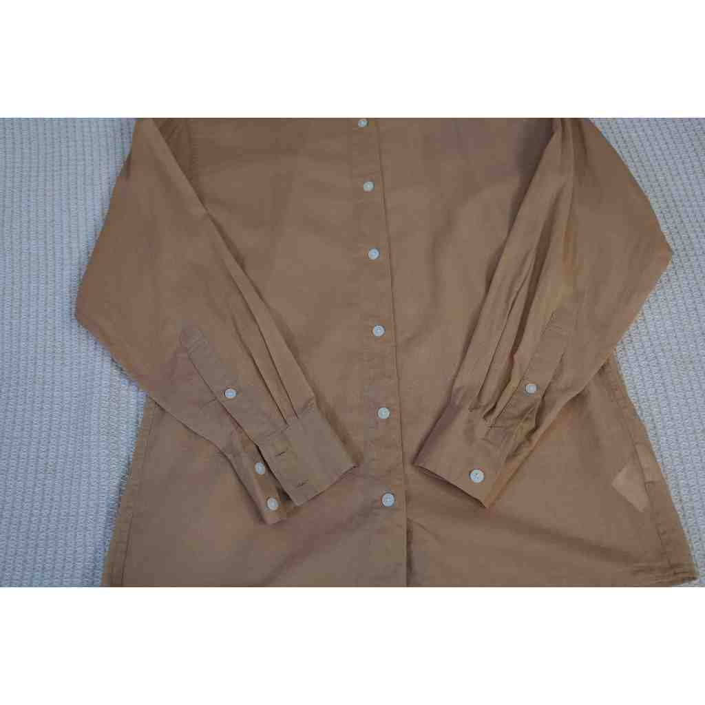 เสื้อเชิ๊ตมือสองแบรนด์ Uniqlo รหัส T11034