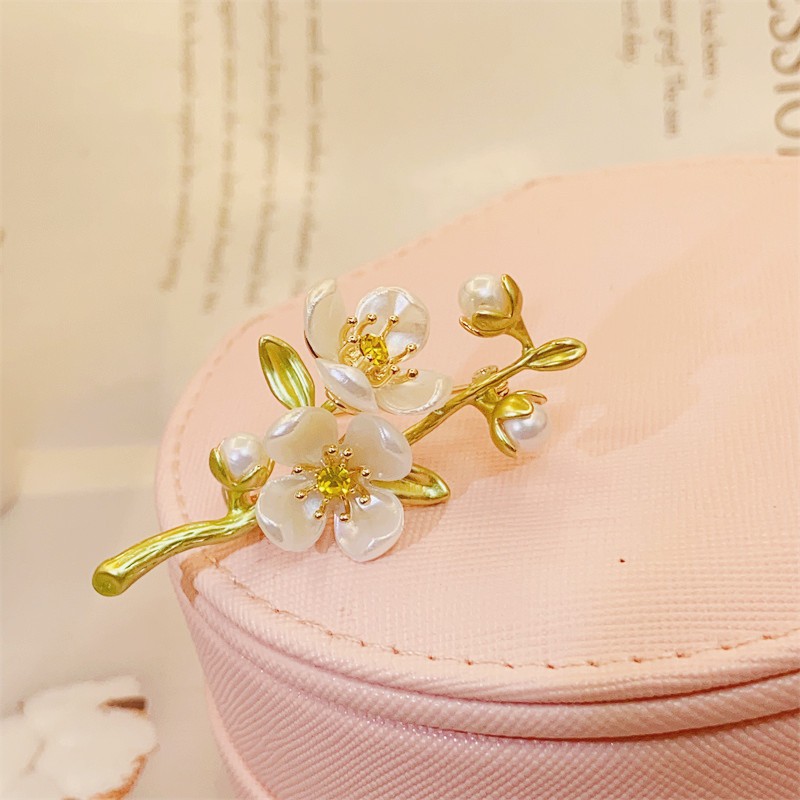 พร้อมส่งจ้า เข็มกลัด เครื่องประดับตกแต่ง ใส่กับเสื้อสูท รูปที่ 5