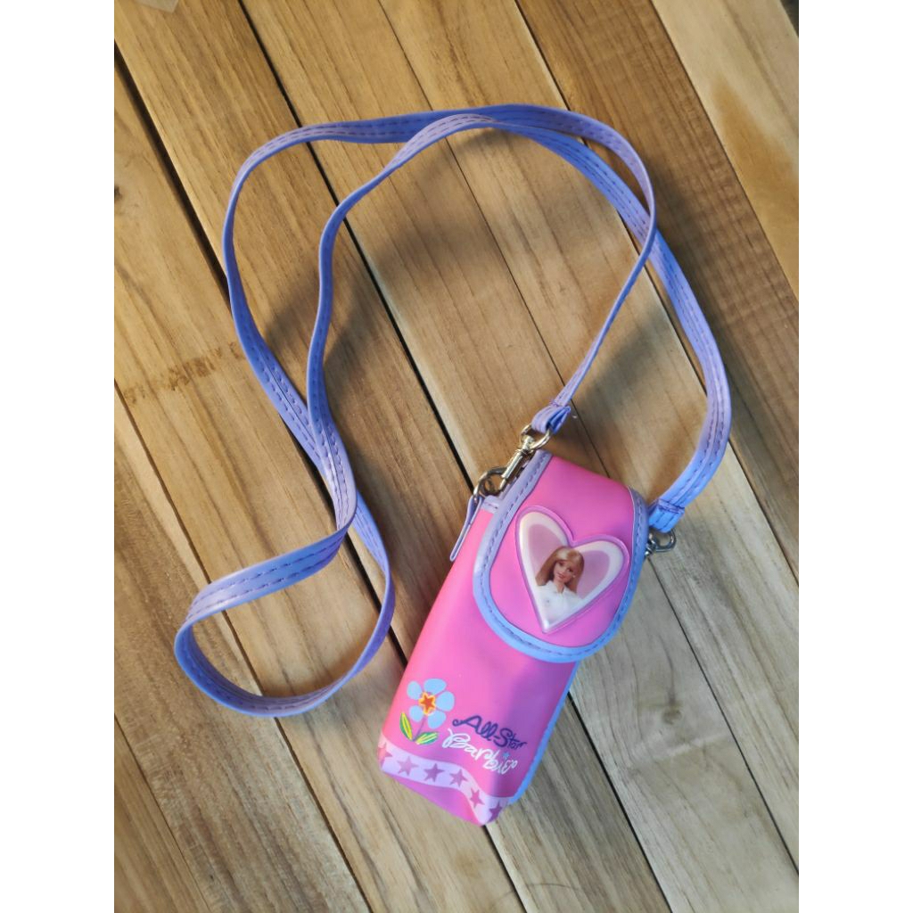 กระเป๋าใส่โทรศัพท์ Barbie ยุค 90-00s แท้มือสอง 😄 ทำให้นึกถึง สมัย 3310,PCT  😄