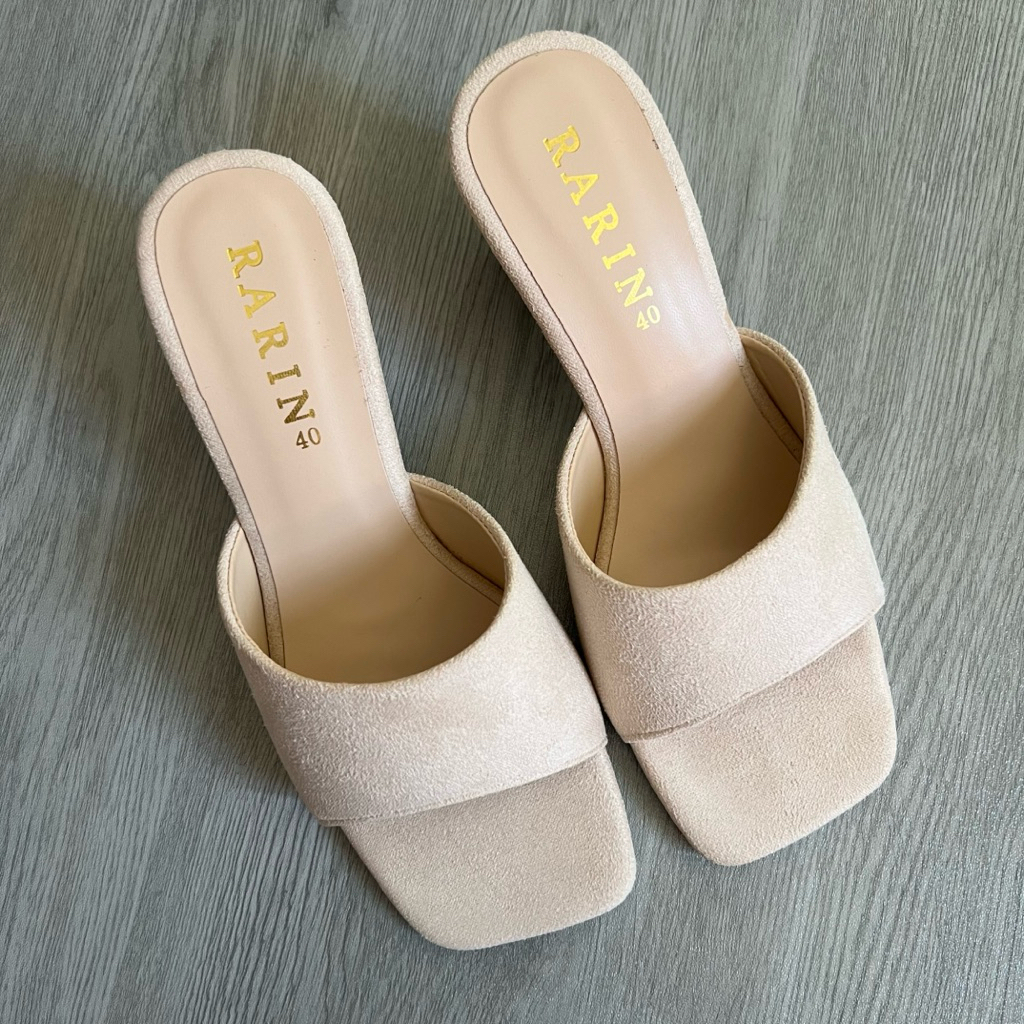 รองเท้าส้นสูง แบรนด์ Rarin มือ2 สีเบจ สภาพใหม่มาก