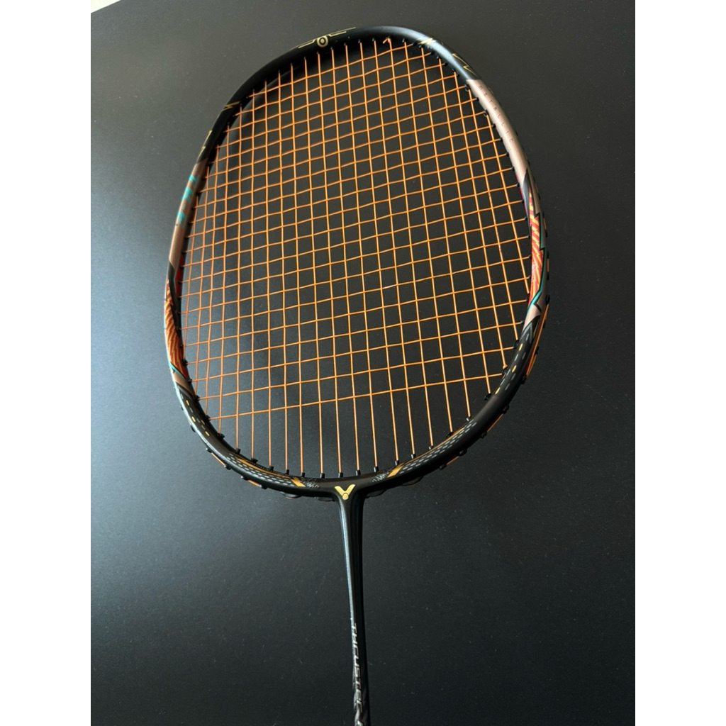 Victor TKF ultra 4U ไม้แบดมือสอง