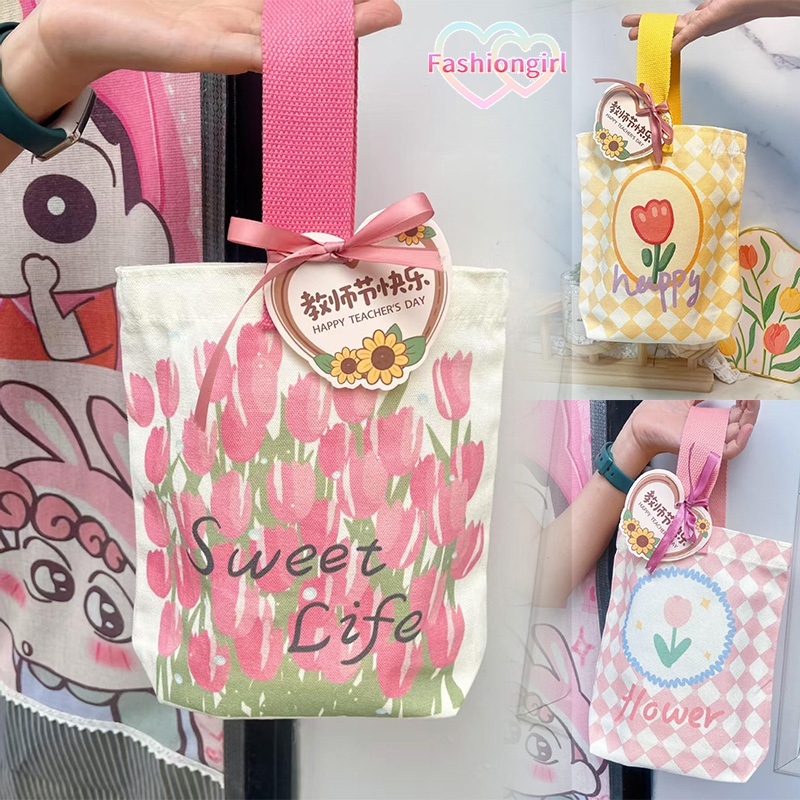 Fashion girl💮💮ลายดอกไม้ กระเป๋าถือ ถุงเก็บของ แฟชั่นของผู้หญิง ความจุขนาดใหญ่ คุณภาพสูง หวานและน่ารัก