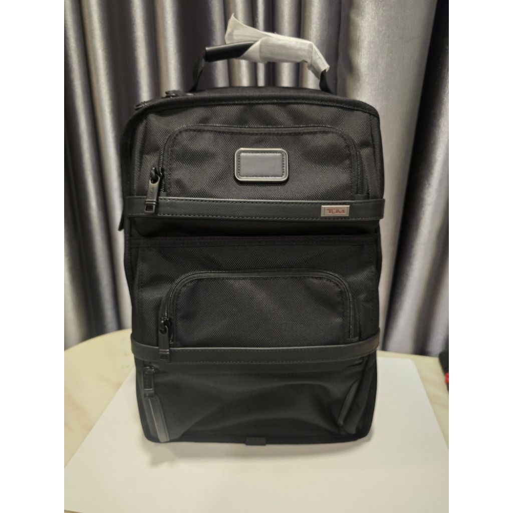 ของใหม่ กระเป๋า Tumi แท้ Tumi Brief Pack สีดำ กระเป๋าสะพาย เป้ ตรงจากโรงงานไทย web ขายสองหมื่น