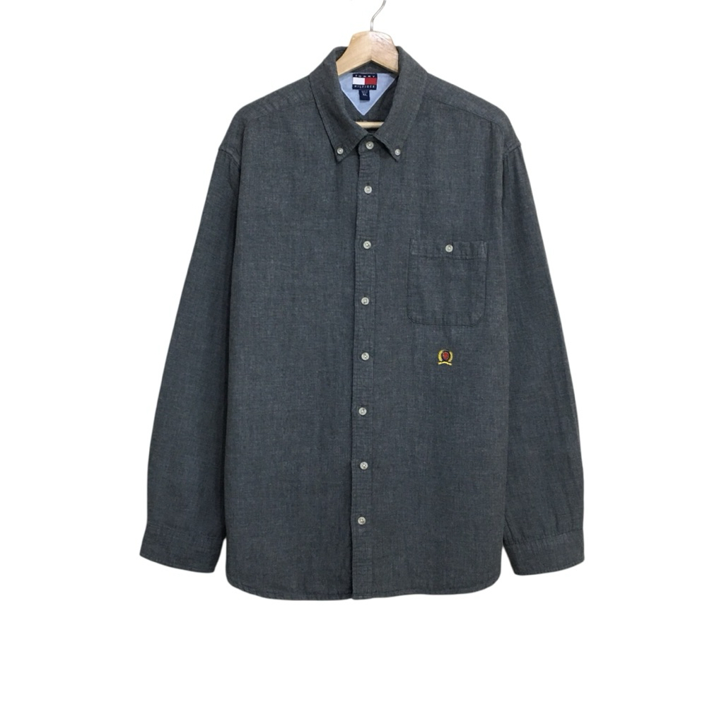 A86 เสื้อเชิ้ต 𝗧𝗠 𝗛  สีเทา
