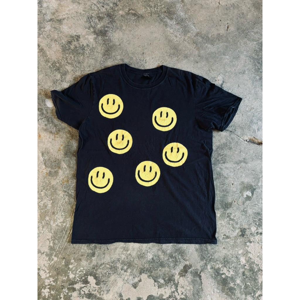 Vintage Smiley Face Bite Me Shirt Mens