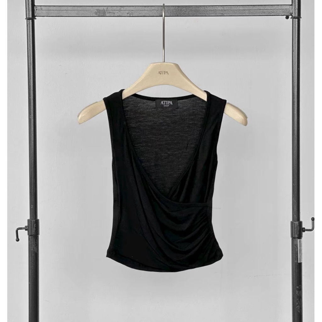 ส่งต่อ ATIPA-elise curve top เสื้อกล้ามดีเทลจับจีบโค้งด้านข้าง