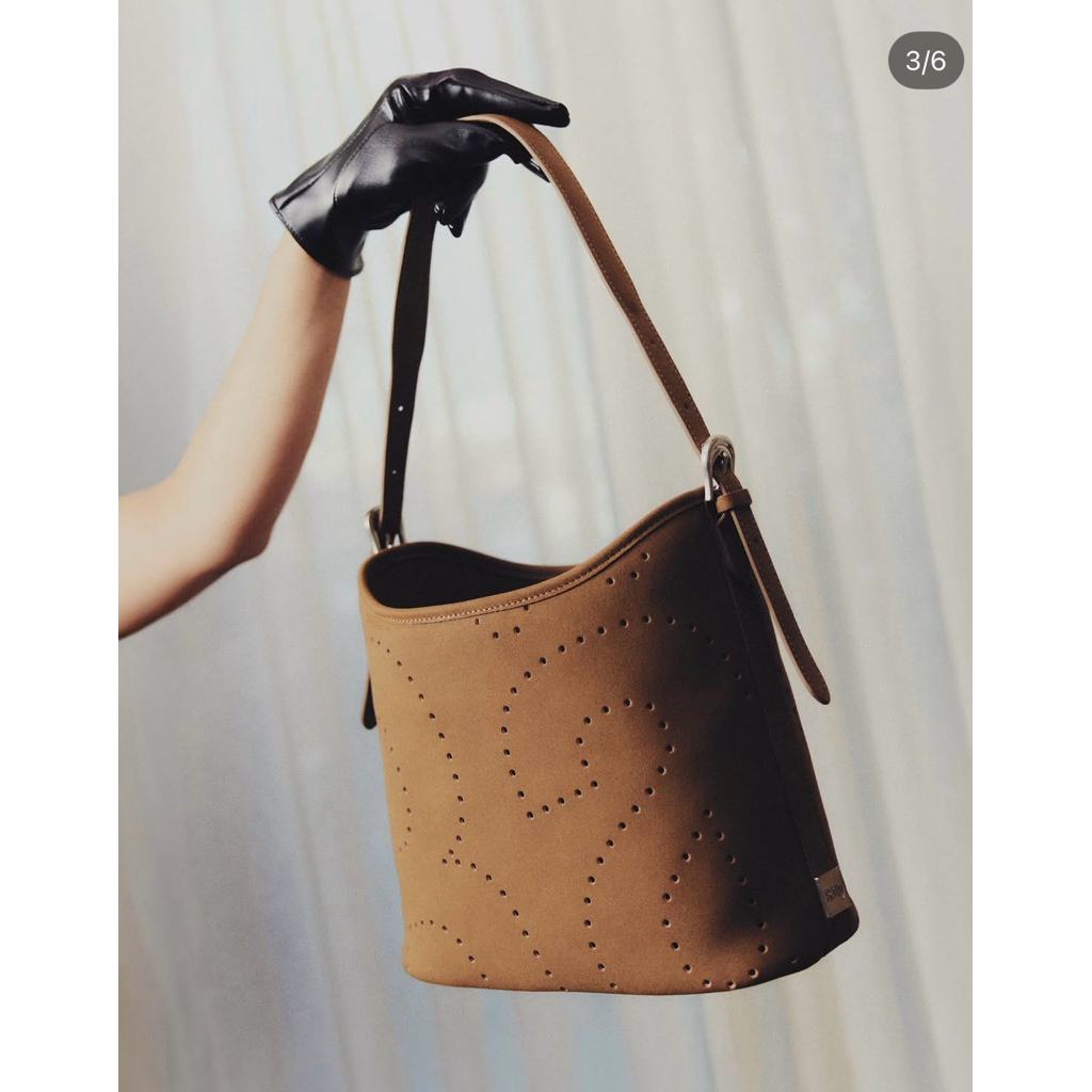 New 🤎Rally Movement Loopbag สีTerra ไม่แกะกล่องค่ะ