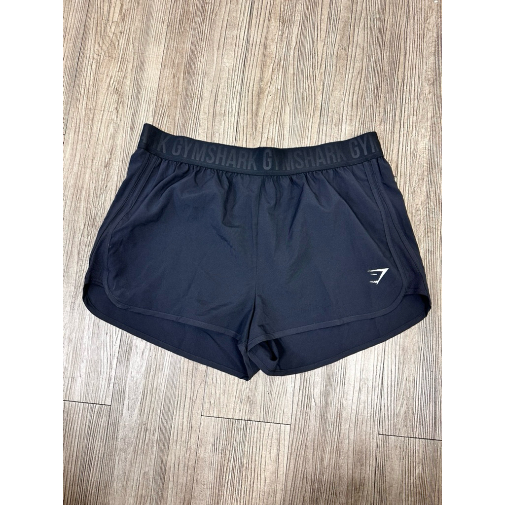มือสอง ใส่ครั้งเดียว Gymshark TRAINING LOOSE FIT SHORTS