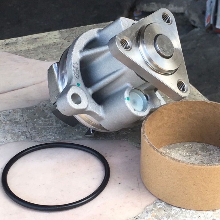 ปั๊มน้ำ MAZDA3 2.0L LF-VE 2006-09,Ford Focus 2012 -2017 MK3  #WPZ-033V  #WPZ-606 Aisin