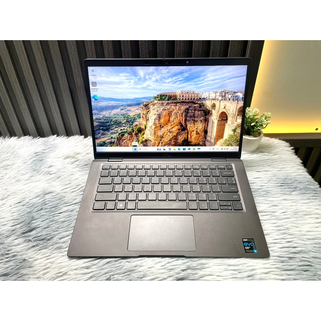 โน๊ตบุ๊ค Dell รุ่น Latitude 7320 มือ2 **