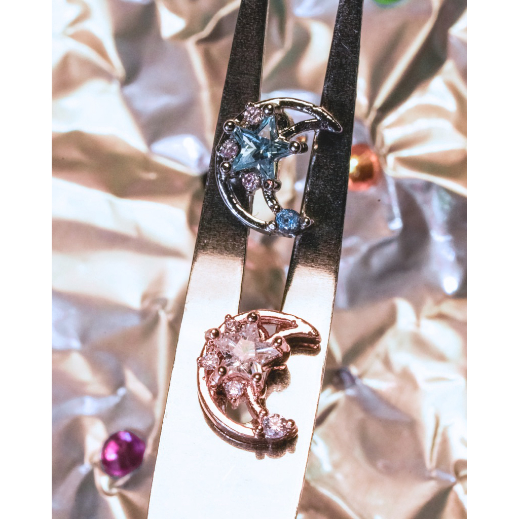 More Than Piercing: MP24 Pixie Moon *waterproof* จิวหู/ต่างหู