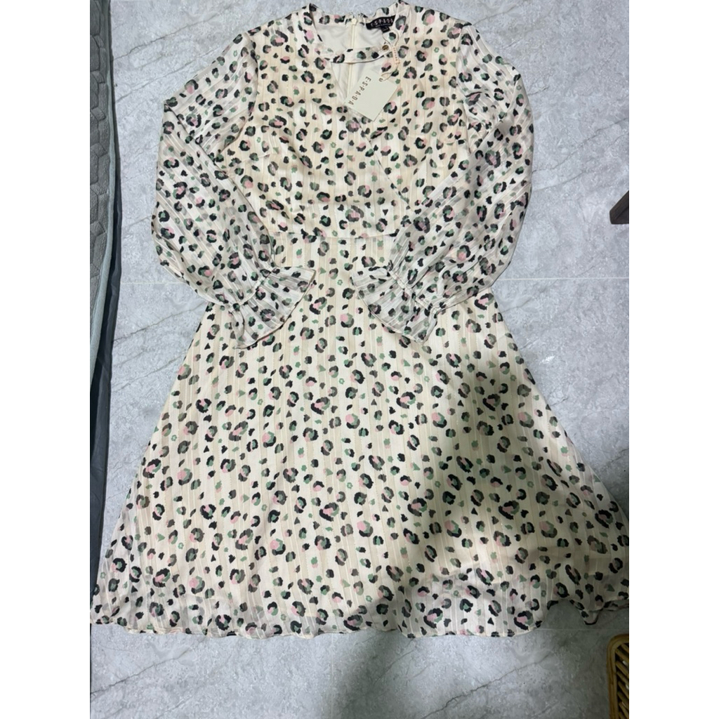 เดรสลายเสือใหม่แบรนespada size m
