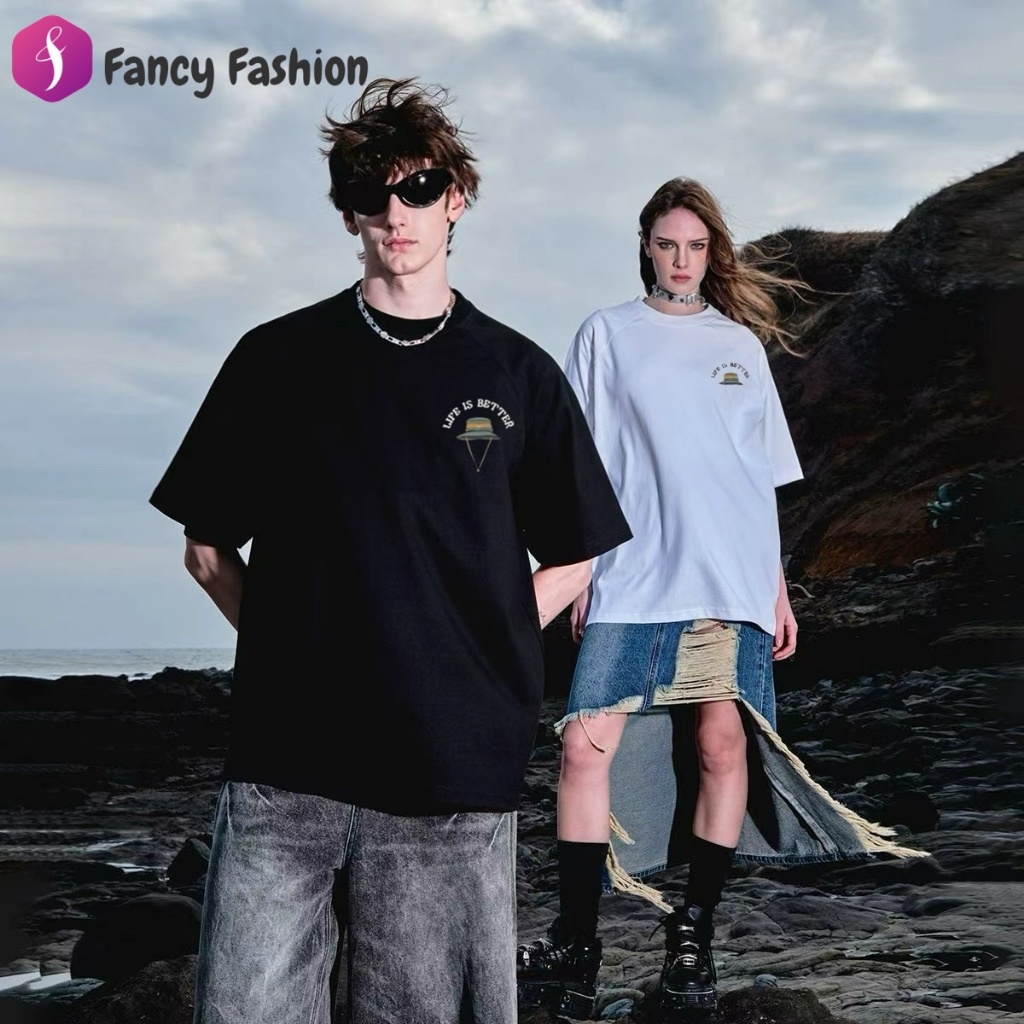 Fancy Fashion เสื้อยืดคอกลมแขนสั้น สีดำ-ขาว เนื้อผ้านุ่ม ใส่สบายทั้งชายและหญิง ทนต่อรอยยับ ทนต่อการหด เนื้อผ้านุ่ม ไม่เป