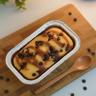 มีส่งด่วน! Banana Cheese Cake เค้กกล้วยหอมชีสพรีเมี่ยม มีชิปช็อกโกแลต (UFM-9)