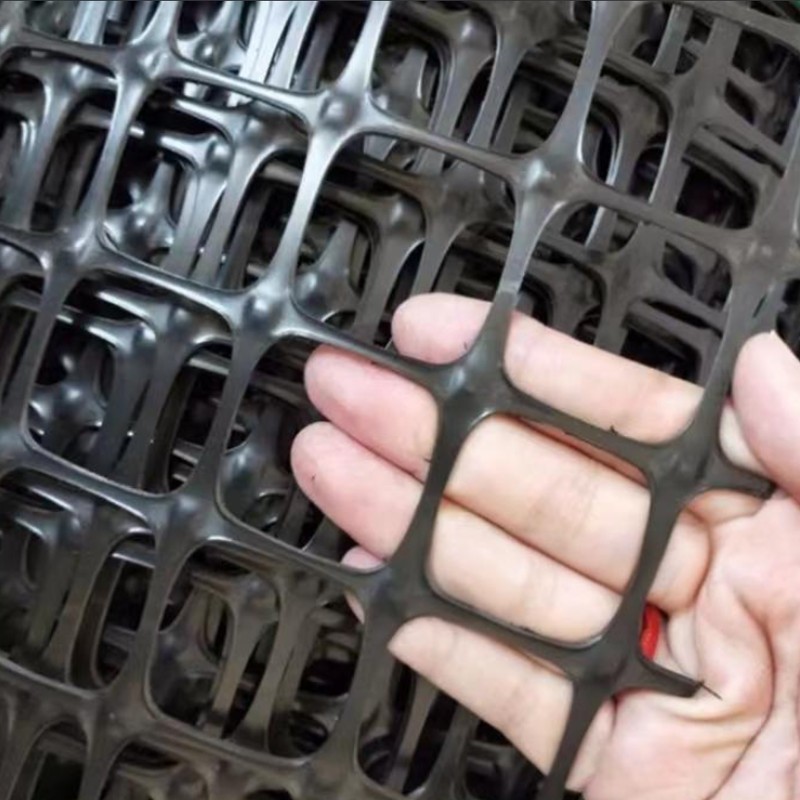 ตาข่ายพลาสติกสีดำความแข็งแรงสูง ม้วนใหญ่ ยาว 50 เมตร เหมาะสำหรับทำรั้วฟาร์ม/ป้องกันสวนผัก - รูปที่ 7