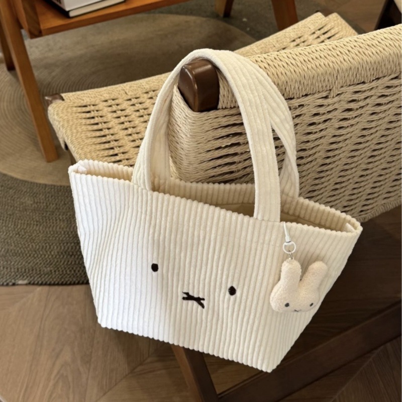 (พร้อมส่ง🐰) Corduroy miffy handbag กระเป๋าผ้ามิฟฟี่ + พวงกุญแจห้อย