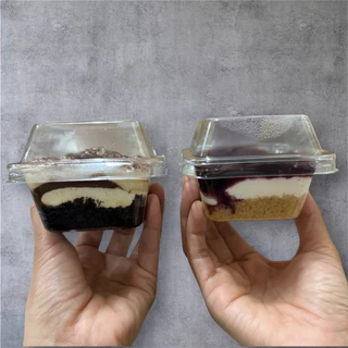 (แพค 50 ใบ) ถ้วยมูส ถ้วยขนม FF-001 , FF-002 ถ้วยพลาสติก สี่เหลี่ยมพร้อมฝา ถ้วยบานอฟฟี่ ถ้วยชีสพาย(FF-002)