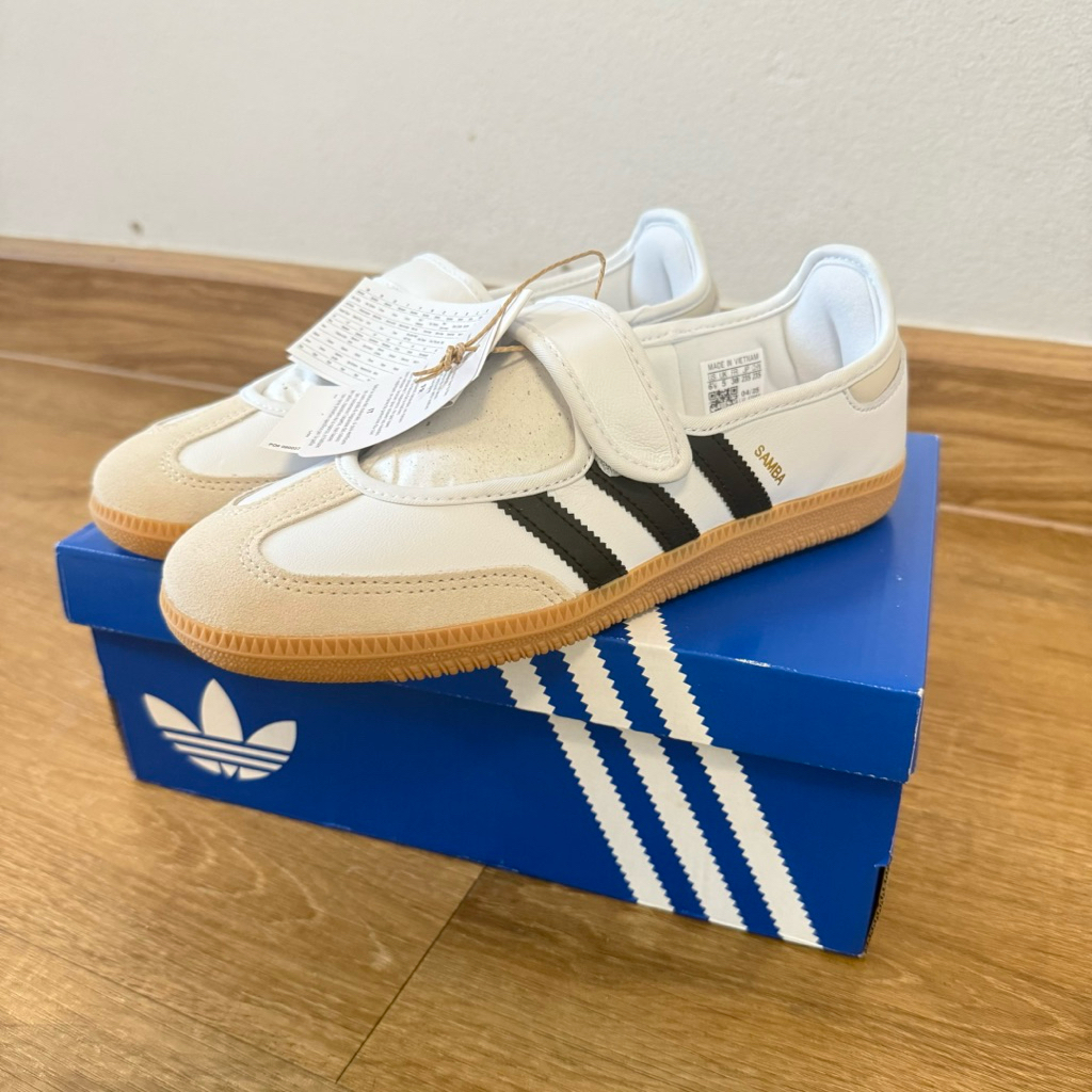 (ทักแชทก่อนสั่ง)NEW ! Samba jane 🤍size uk5 ของแท้ 100% จาก shop พร้อมกล่อง