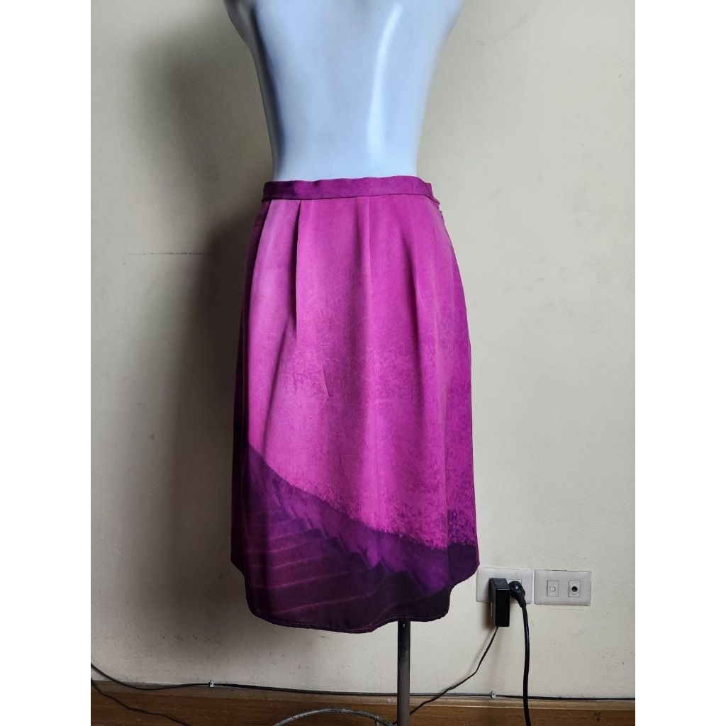 agnes b. กระโปรงทรงเอ ซิปข้าง