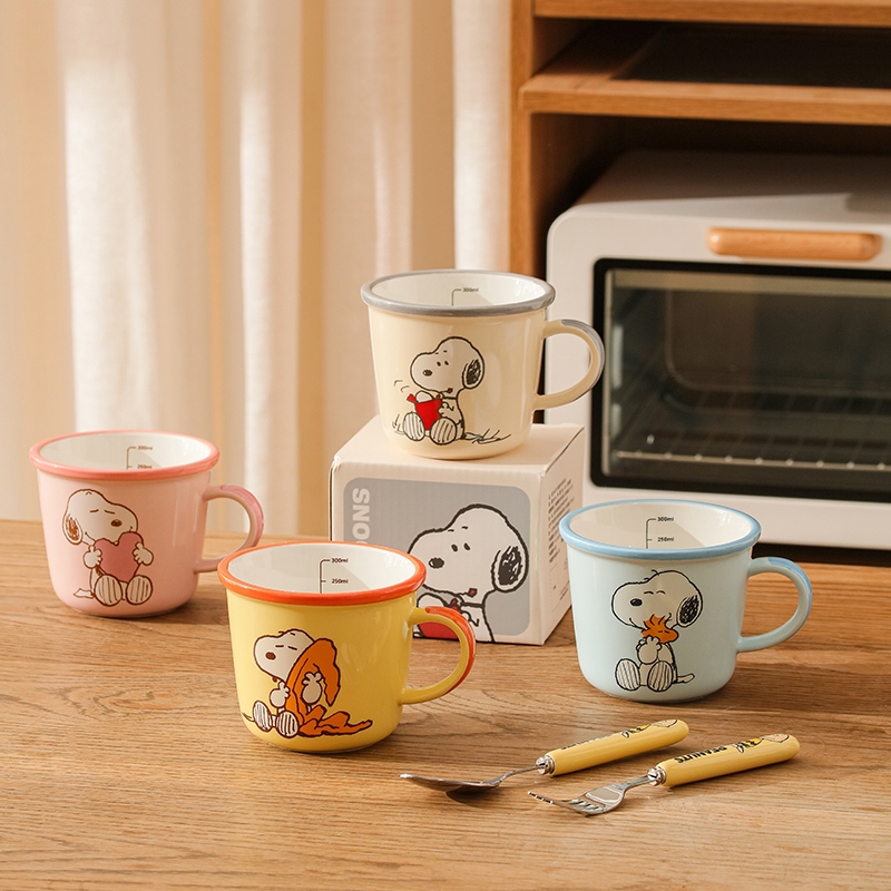 [ของแท้] Snoopy แก้วนมขีดวัด สนูปปี้ 340ml - ภาพน่ารัก สีสันสดใส ใช้ง่าย ของขวัญวันเกิด ของขวัญน่ารั