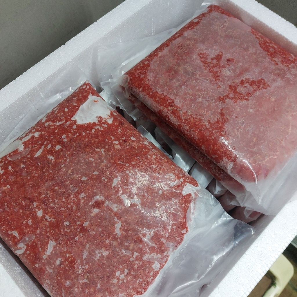 !ส่งด่วนเท่านั้น! บาร์ฟสูตรเริ่มต้น น้องหมา โครงไก่บด โครงเป็ดบด แพคละ 1,กิโลกรัม