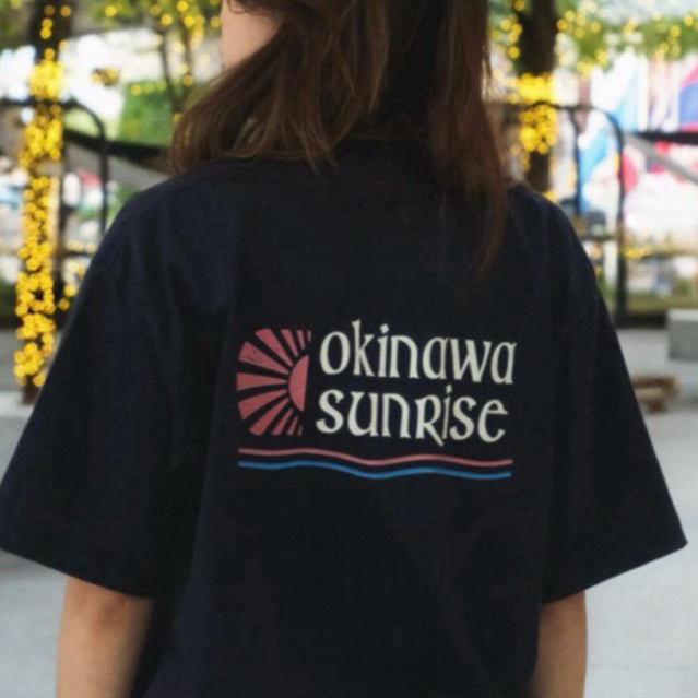 Okinawa Sunrise Unisex เสื้อยืด / เสื้อกล้าม