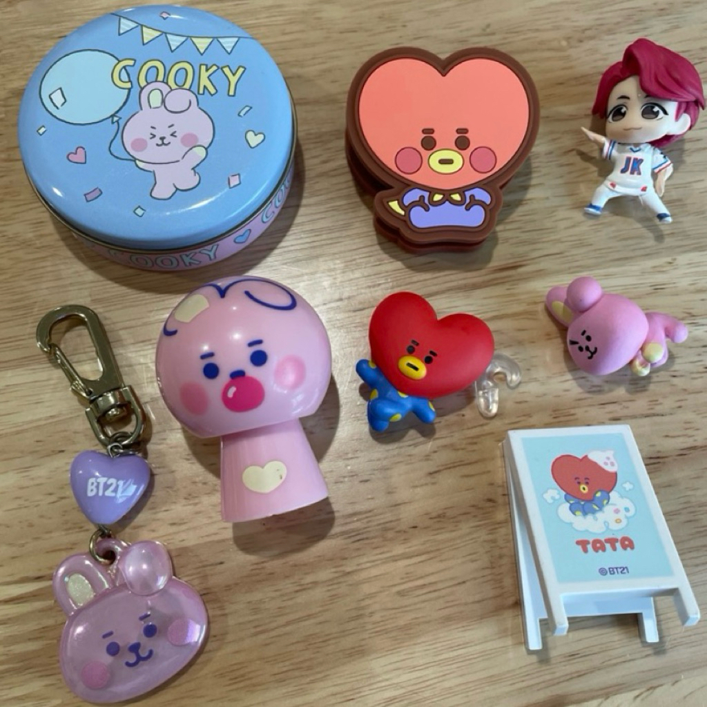bt21  bts ฟิกเกอร์ พวงกุญแจ บั้ม