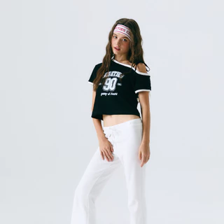 Nineties Design : Sport Club เสื้อยืด ปาดไหล่ รุ่น Navia เสื้อปาดไหล่ข้างเดียว
