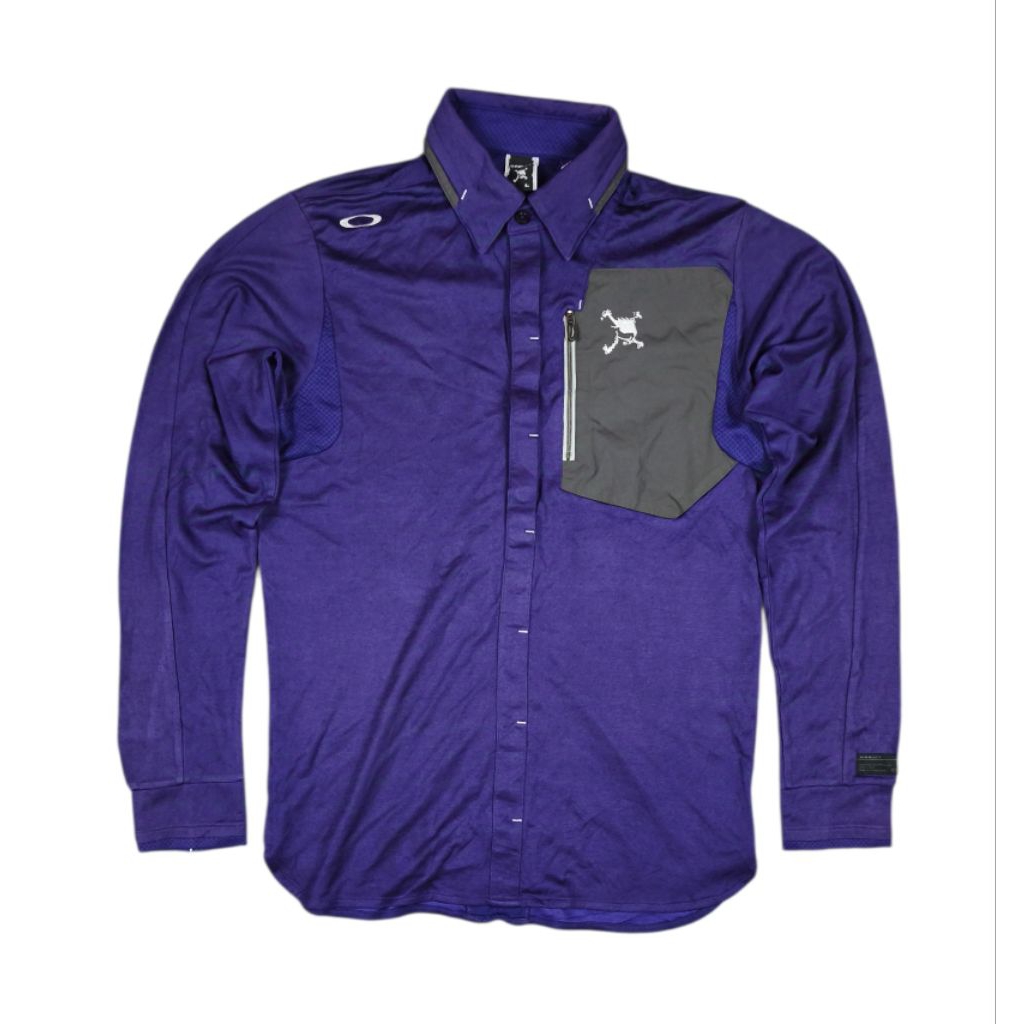 เสื้อเชิ้ตแขนยาว Oakley มือสองสภาพใหม่