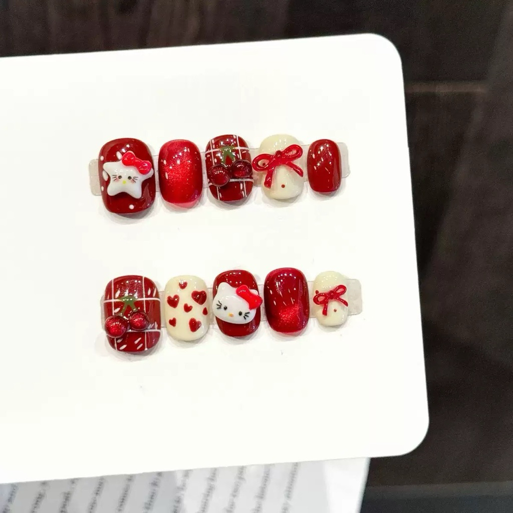ฟรีกาว🍍Handmade A1835 เล็บปลอมโทนแดง-ขาว ลายคริสต์มาส แมวเด็กผู้หญิง/โบว์/ของขวัญ น่ารัก