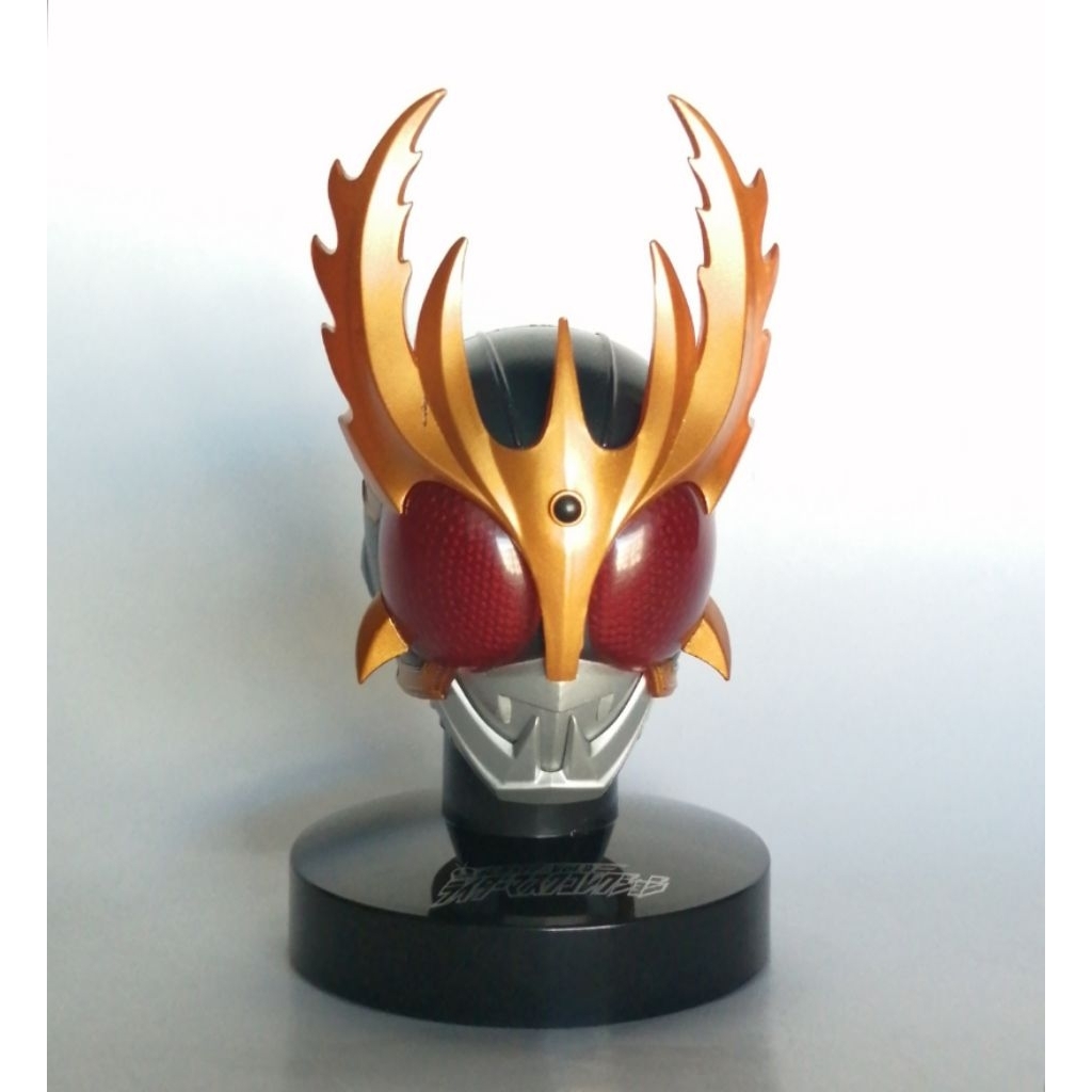 KAMEN​ RIDER​ KUUGA​ / BANDAI.
