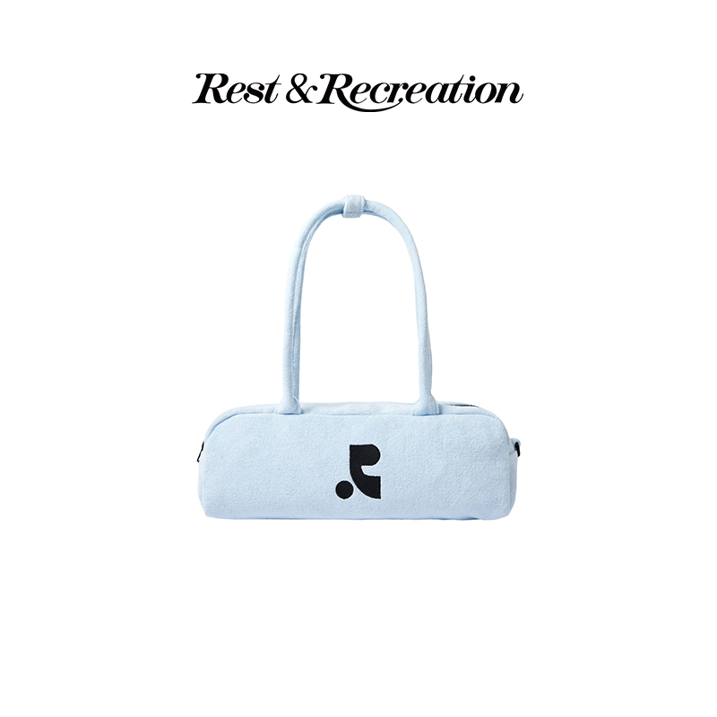 Rest and Recreation🇰🇷 RR LOGO TERRY SHOULDER BAG-BLUE กระเป๋าผ้าปักตัวอักษร