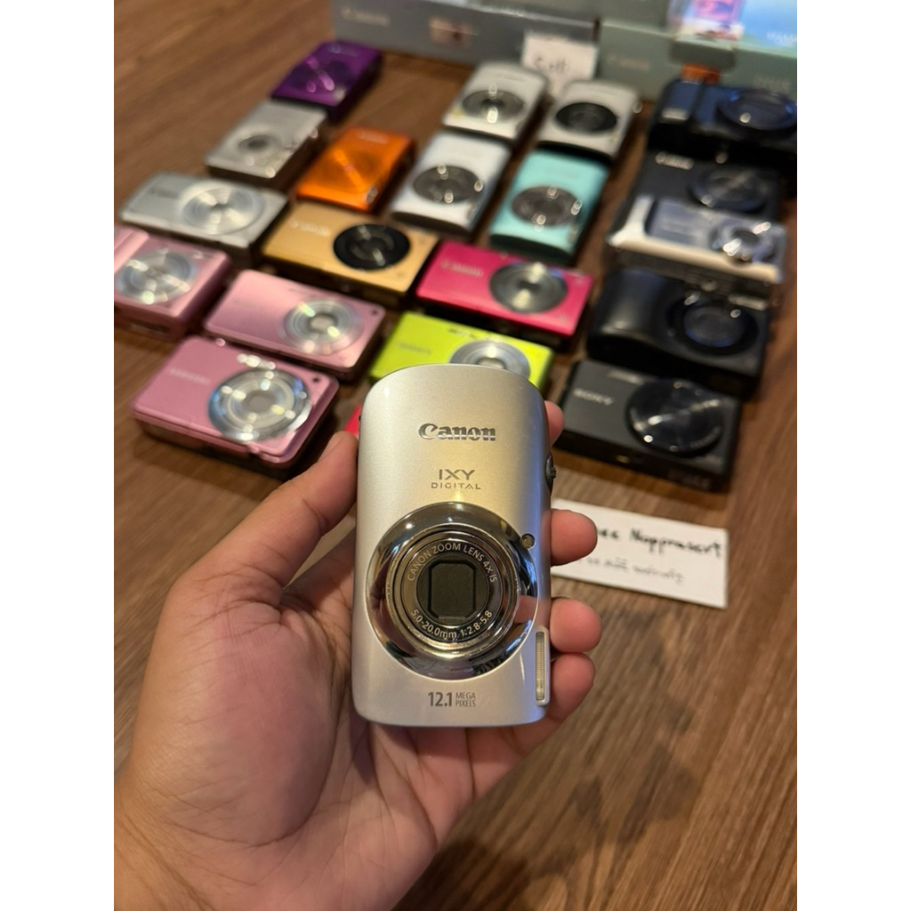 กล้องดิจิตอล canon Ixy 510is (k.พั้นรักแมว)