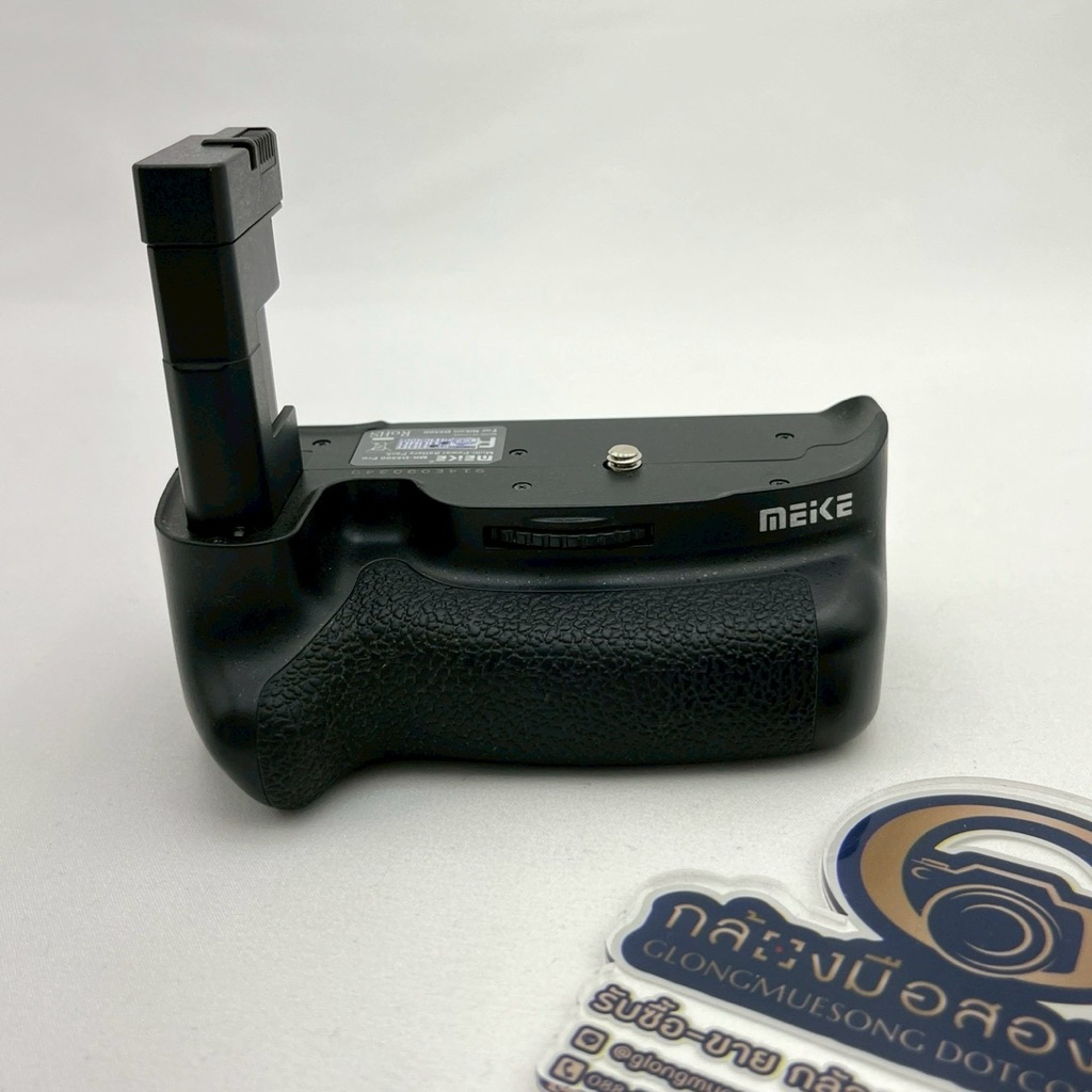 [มือสอง] Meike MK-D5500 Pro