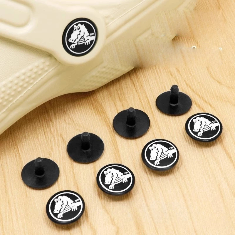 CRO JIBBIZคลิปรองเท้า EVA สีดำ คลิปรองเท้าแตะ รองเท้าพื้นพรุน สินค้า