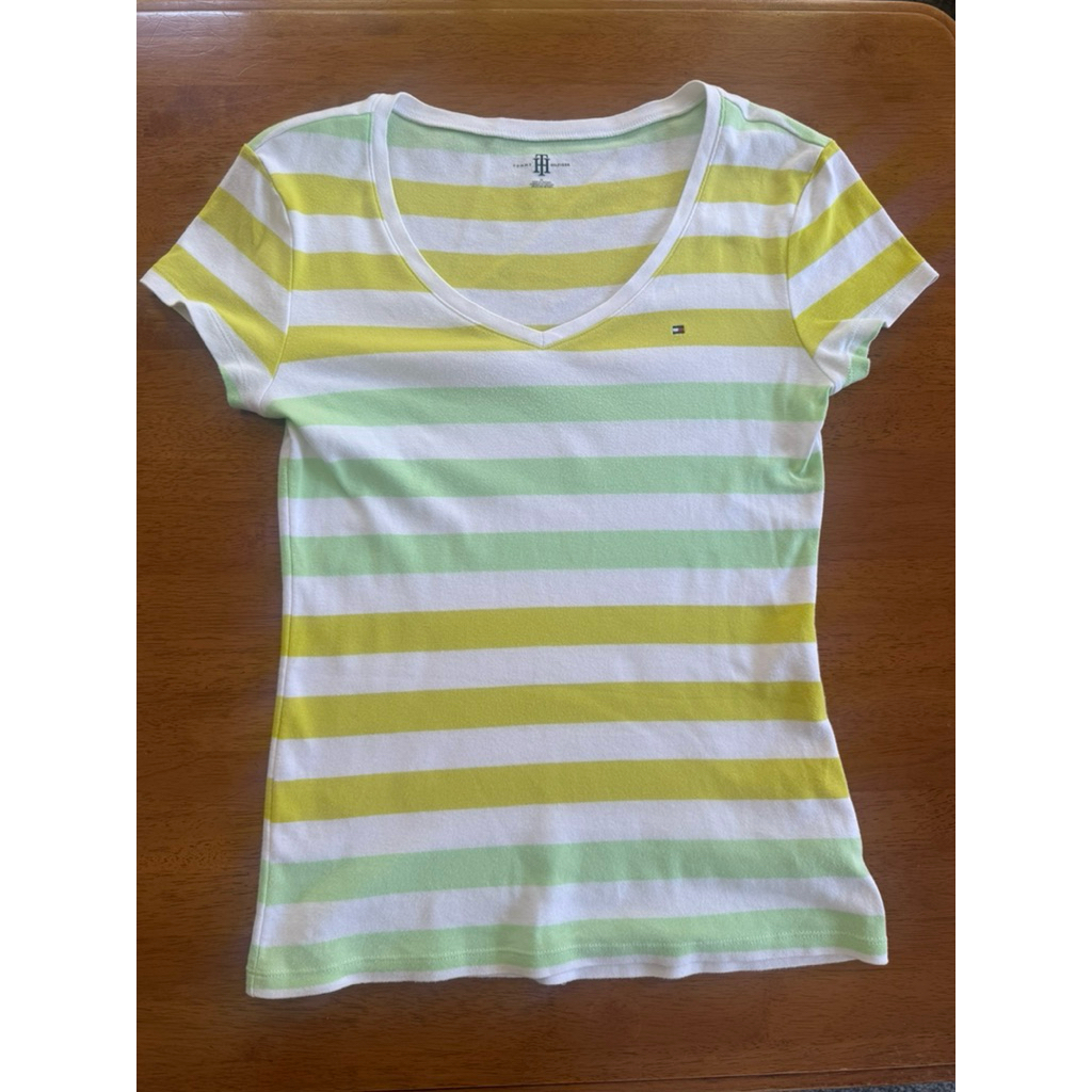เสื้อยืดtommy hilfiger ผู้หญิง ไซส์M