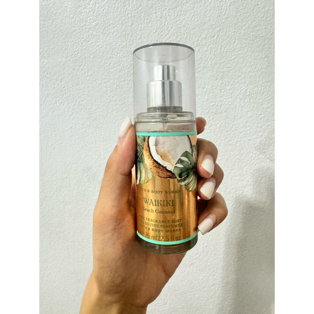 Waikiki Beach Coconut น้ำหอมBATH AND BODY WORKS - Fragrance Mist travel size 75 ml.
