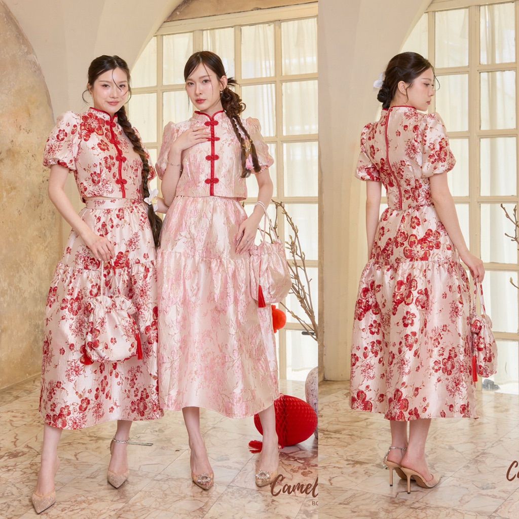 📌📌 พร้อมส่ง S M L XL 2XL 3XL 🏷️Camelia Set 3ชิ้น(เสื้อ+กป+กระเป๋า) ชุดกี่เพ้า เดรสกี่เพ้า ตรุษจีน รับอังเปา สีแดง