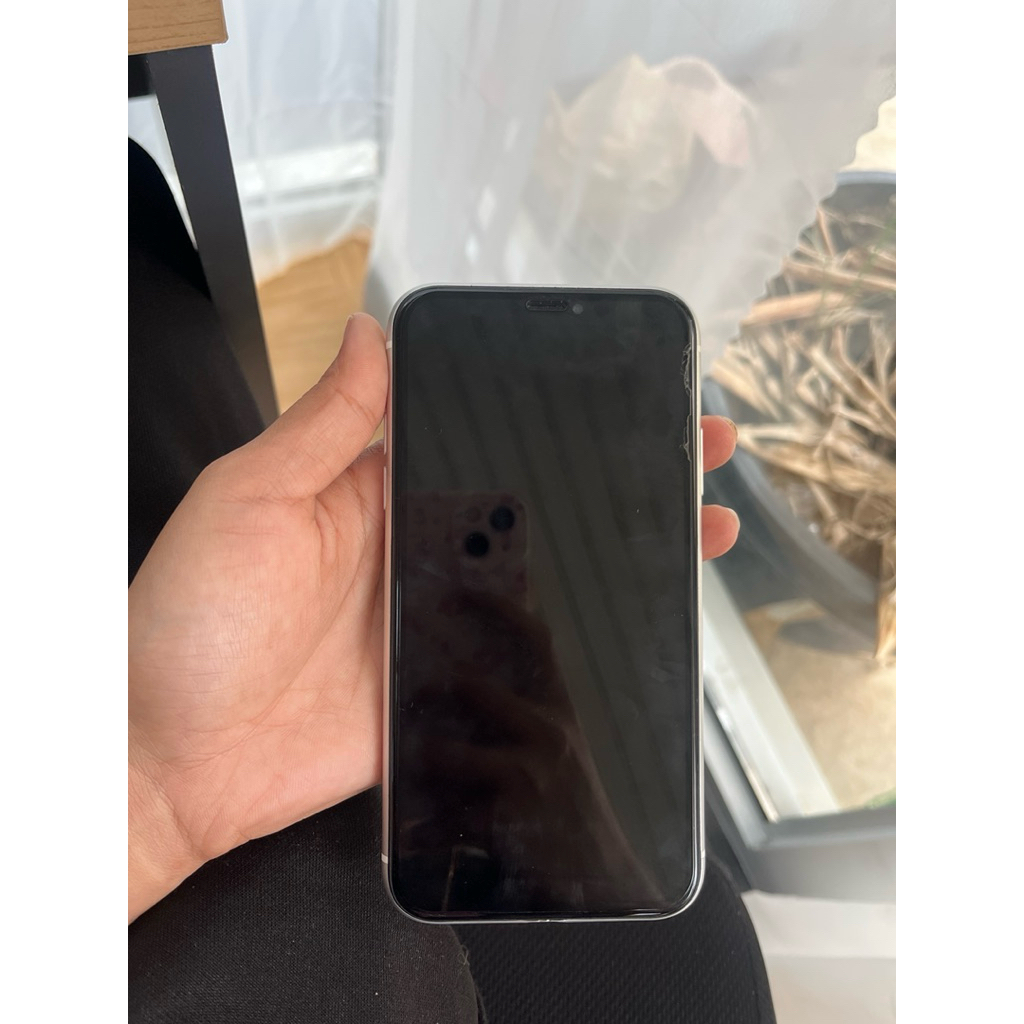 ไอโฟน xr 128 g Th Apple