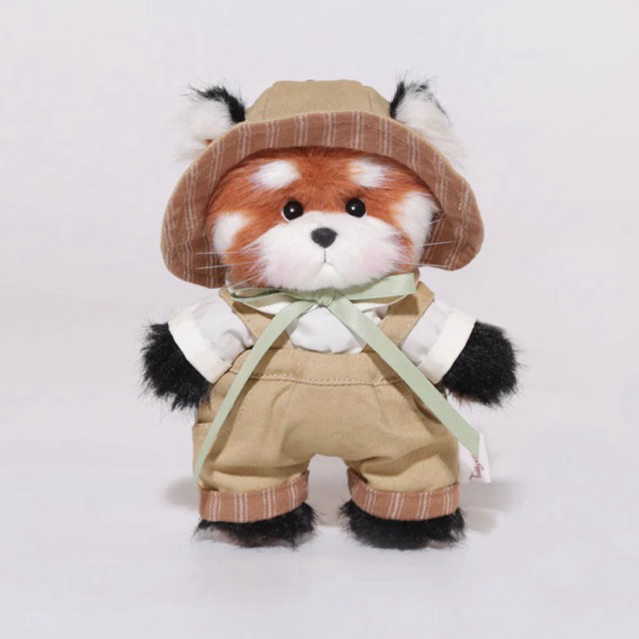 (พรีออเดอร์) RED PANDA WITH EXPLORER SUIT (30CM) - รูปที่ 3