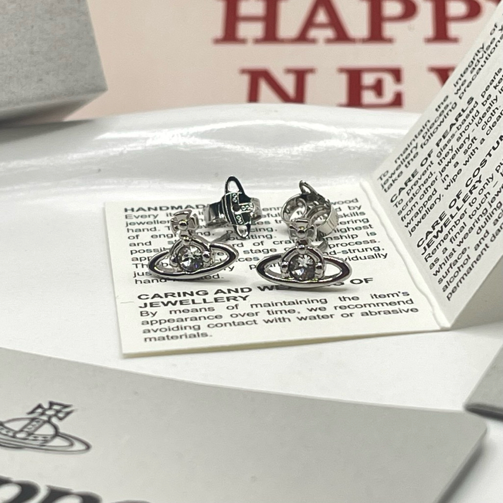 🪐พร้อมส่ง✨Vivienne Westwood  Nano Solitaire Earrings(เลือกสีคริสตัลด้านในค่า)  ของแท้💯 (ถุงกระดาษมีขายแยกค่ะ)